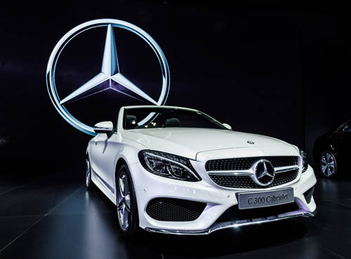 Customs clearance for Mercedes cars